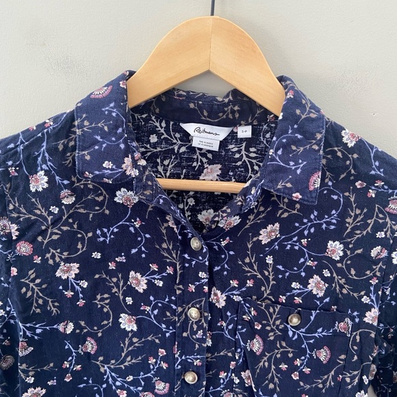 Reitmans Linen Viscose Navy Blue Floral Lightweight Floral Blouse - Picture 3 of 4